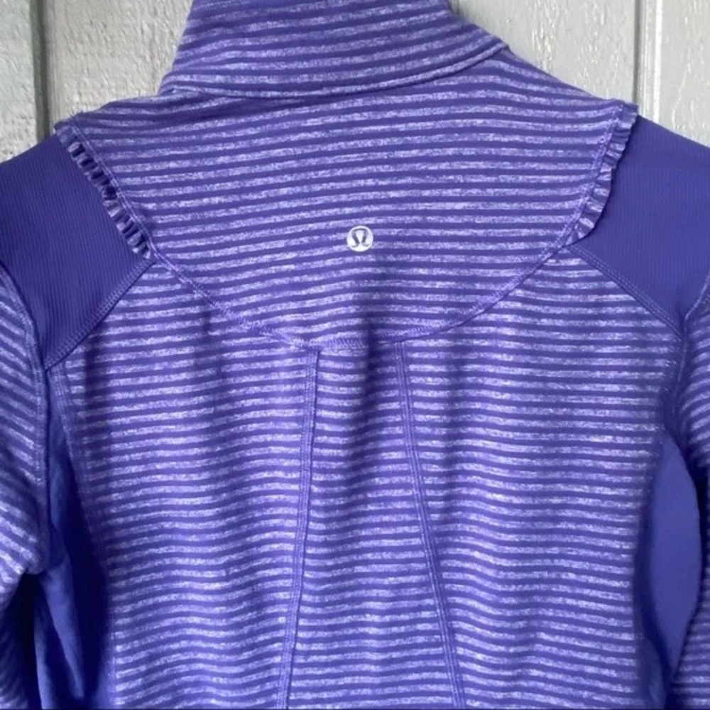 Lululemon Run Your Heart Out Pullover Purple Stripe Half Zip Size 8 - Picture 7 of 12